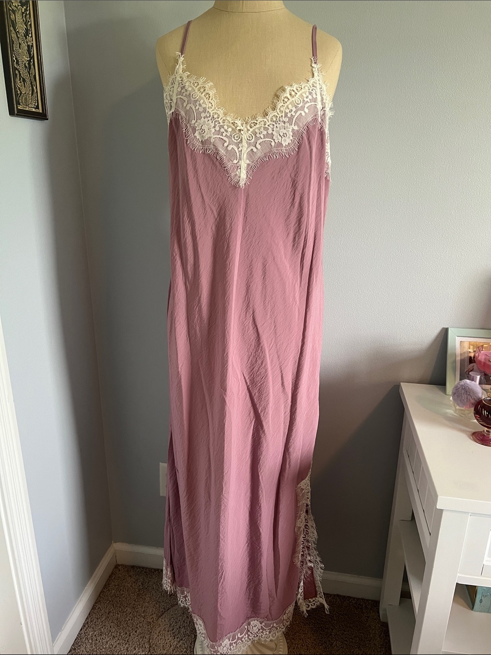 GAP mauve pink slip dress with cream lace trim